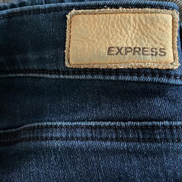 Express Stretch+ Supersoft Legging Mid Rise- 6R - Picture 9 of 9